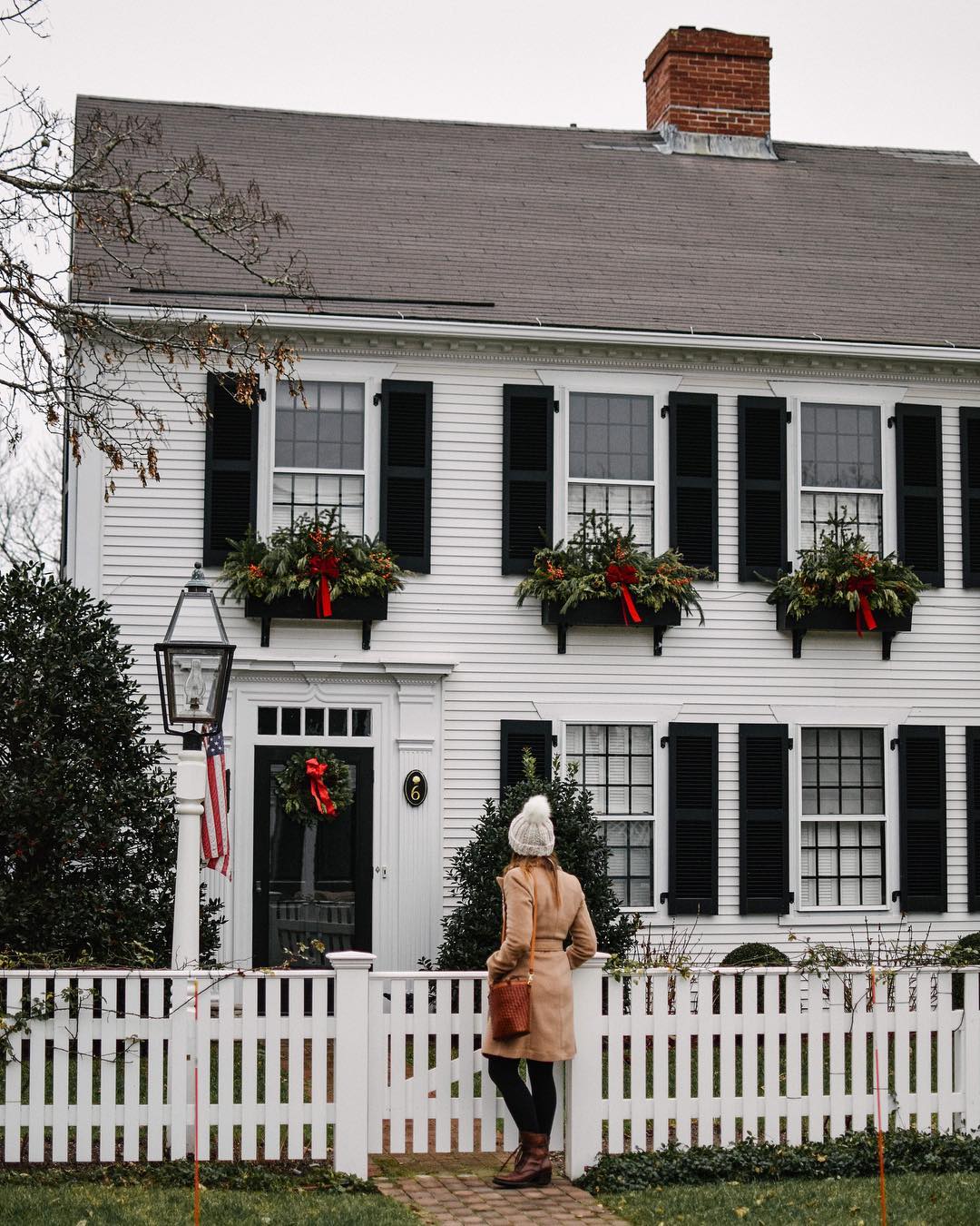 Seas & Greetings: Christmas in Edgartown